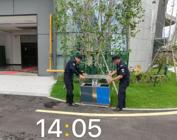 C:/Users/BA/Desktop/風雨過后南京保安迅速行動，恢復(fù)安“寧”面貌/4.jpg4